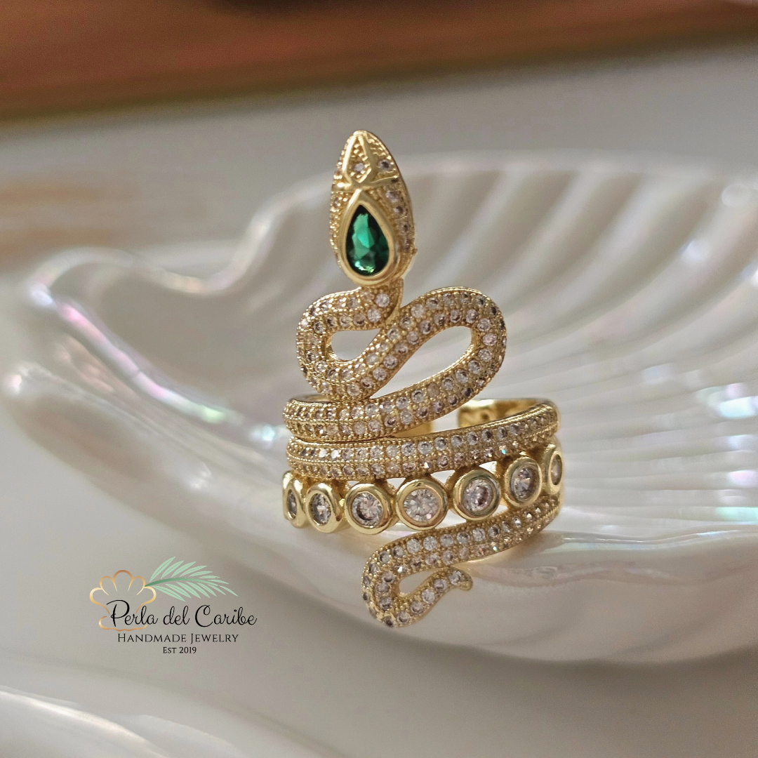 Sparkling Snake Ring