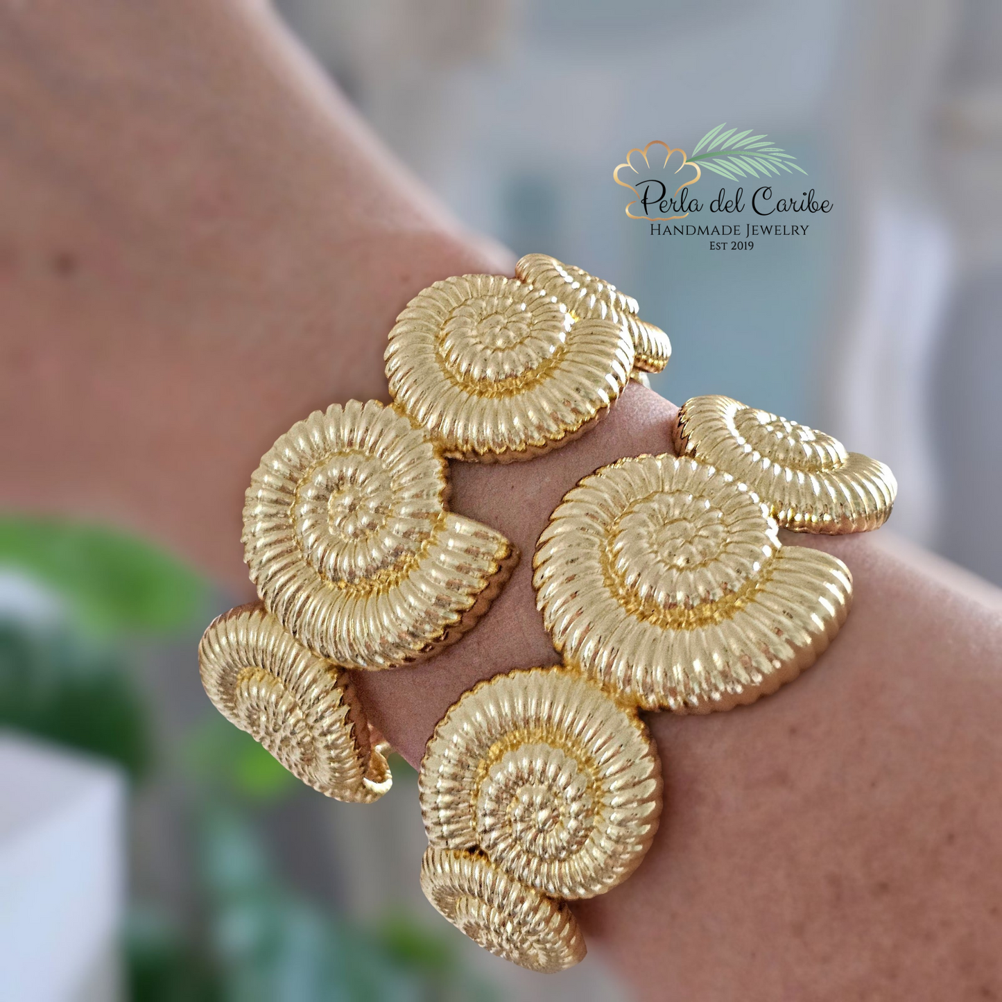 Snail Gold-Plated Bangle