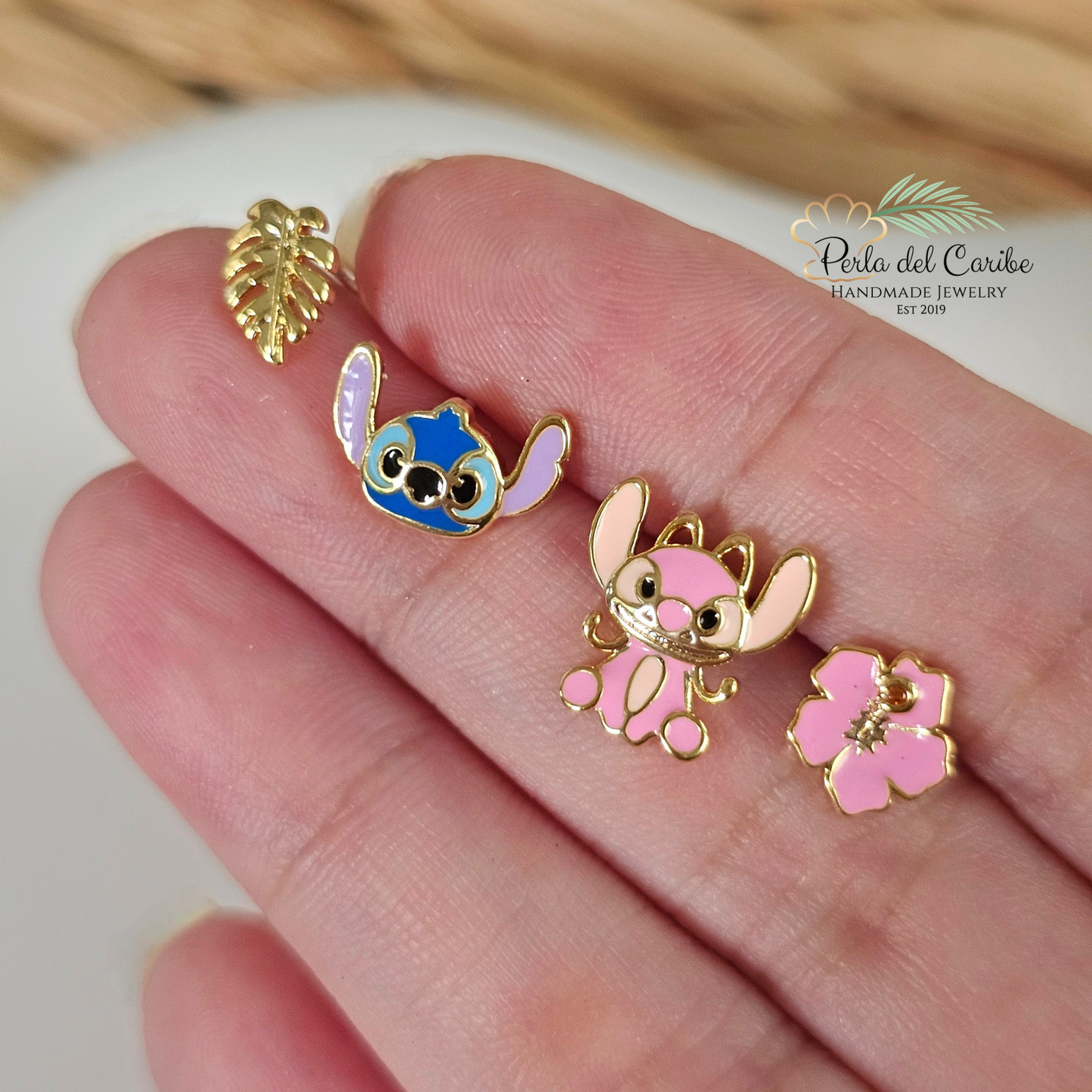 L & S Studs Set