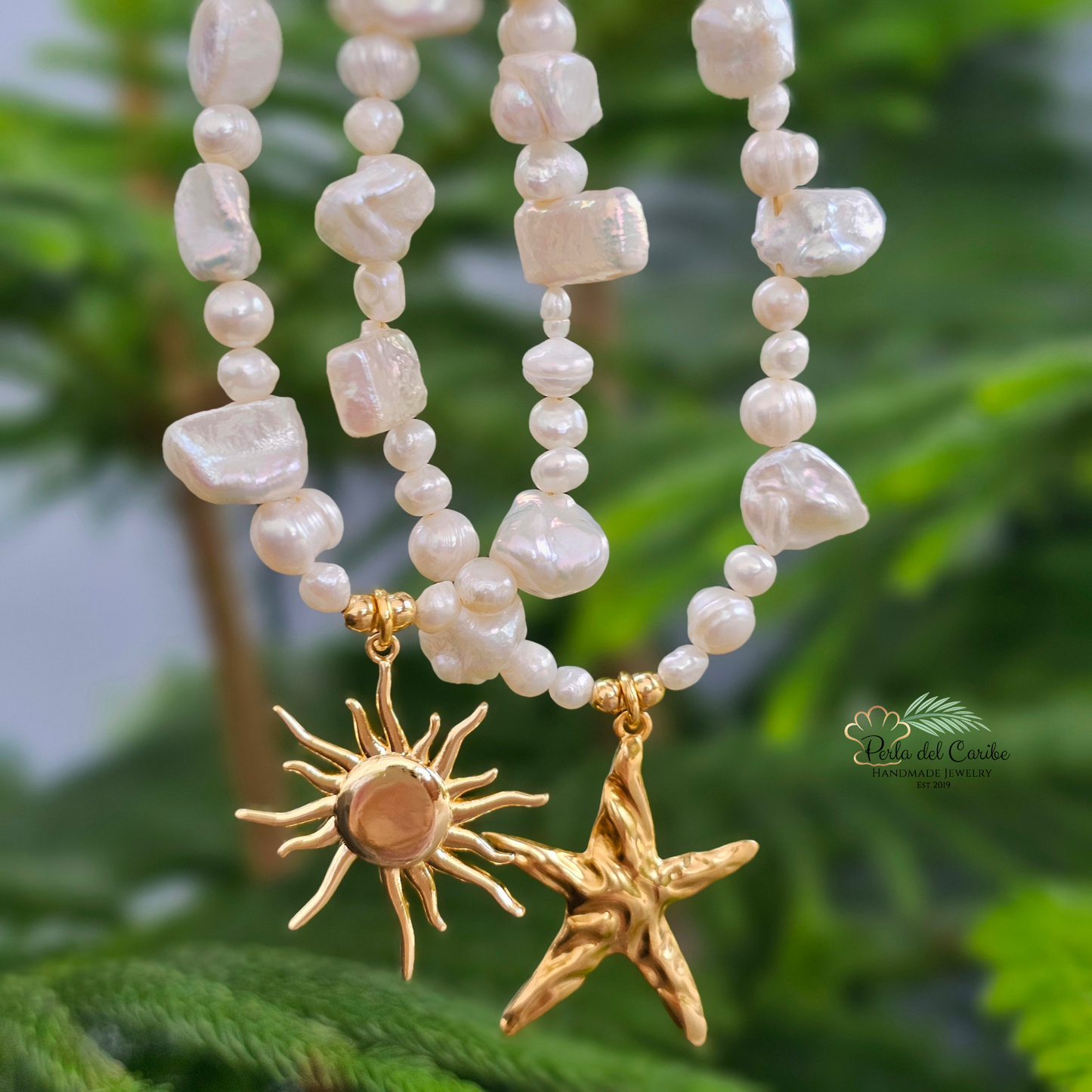 Venus Pearl Necklace