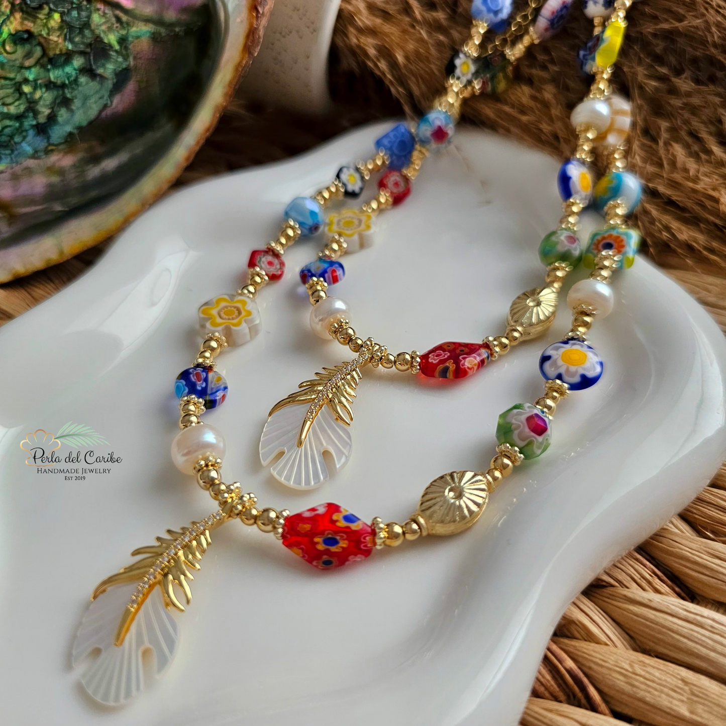 Madre Perla Feather Necklace