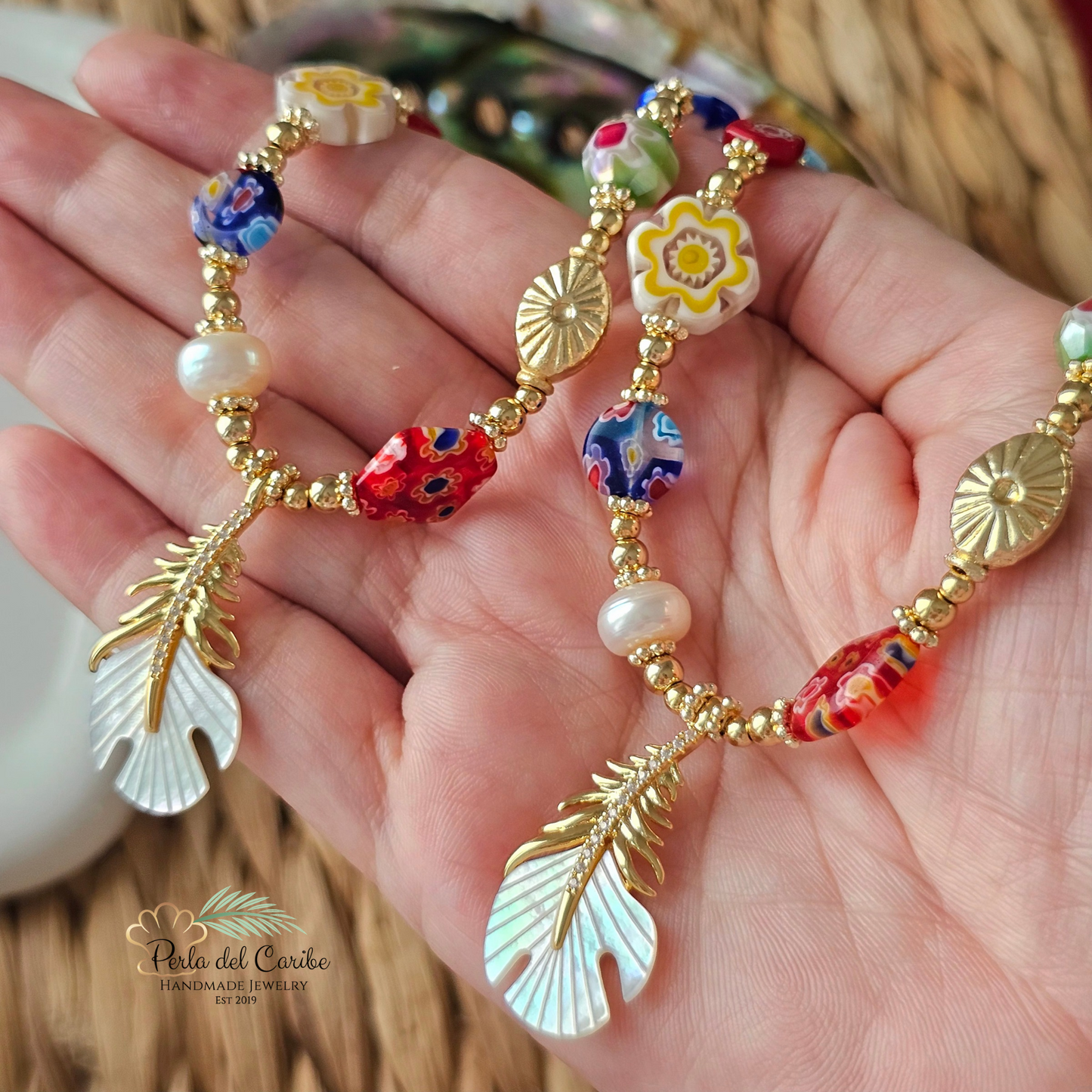 Madre Perla Feather Necklace