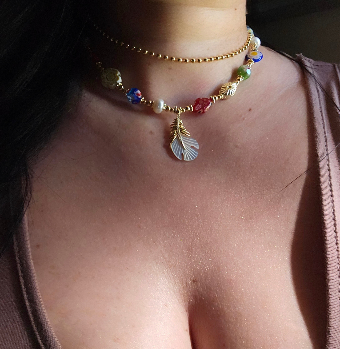 Madre Perla Feather Necklace
