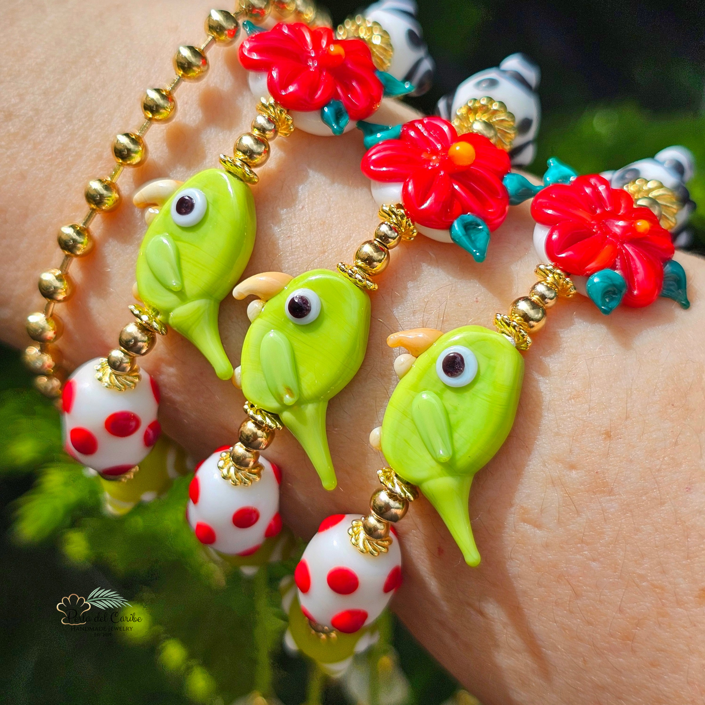 Cotorrita & Hibiscus Bracelet