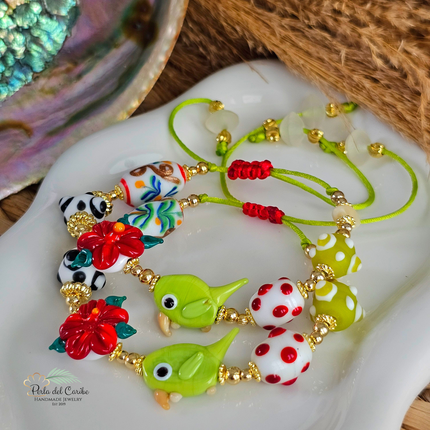 Cotorrita & Hibiscus Bracelet