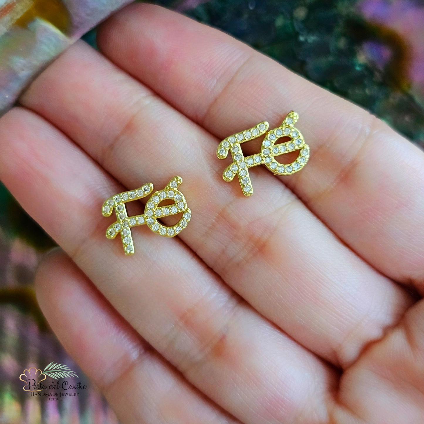 Fé Studs