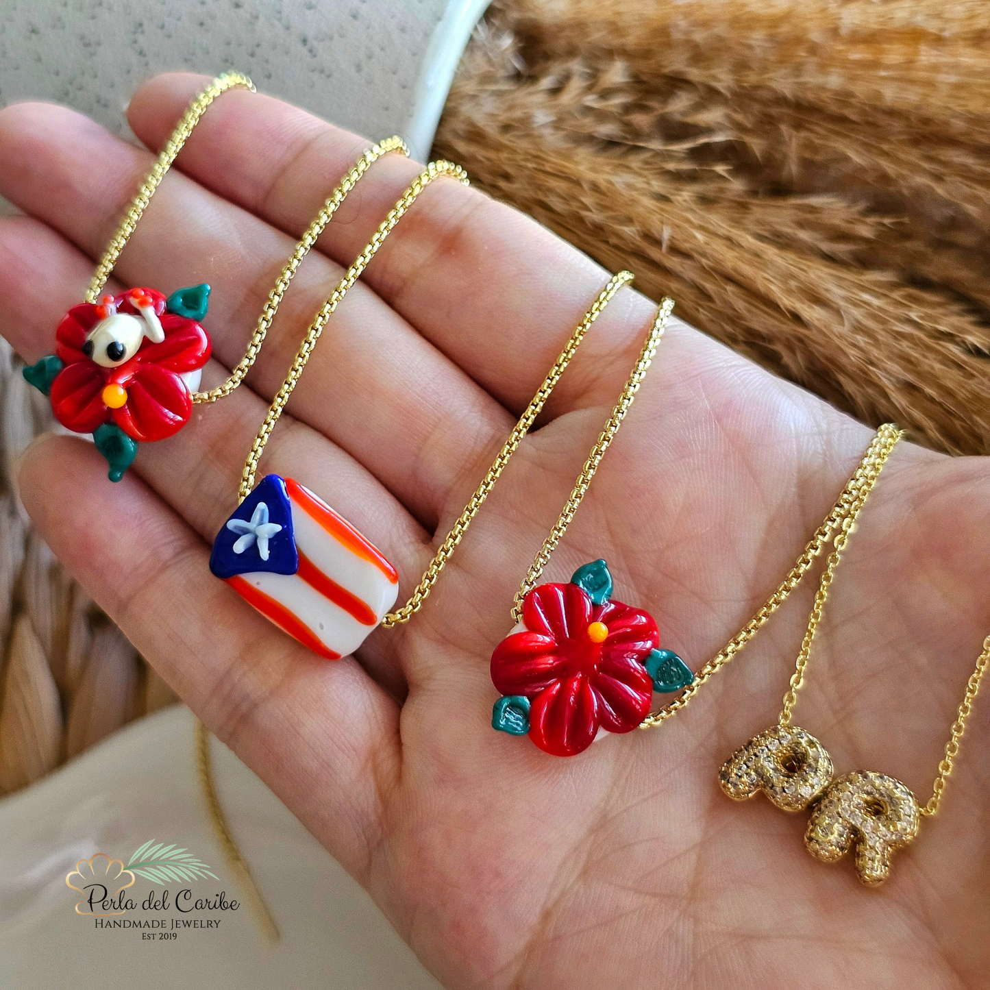Puerto Rico Theme Chain