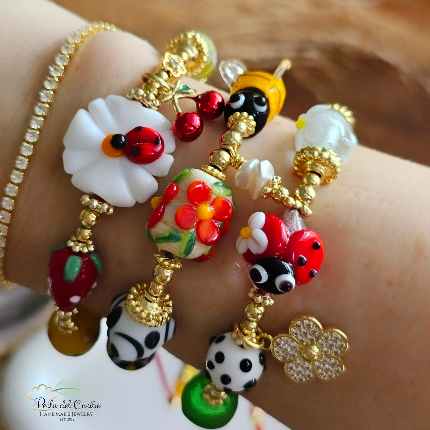 Bee Adjustable Murano Bracelet
