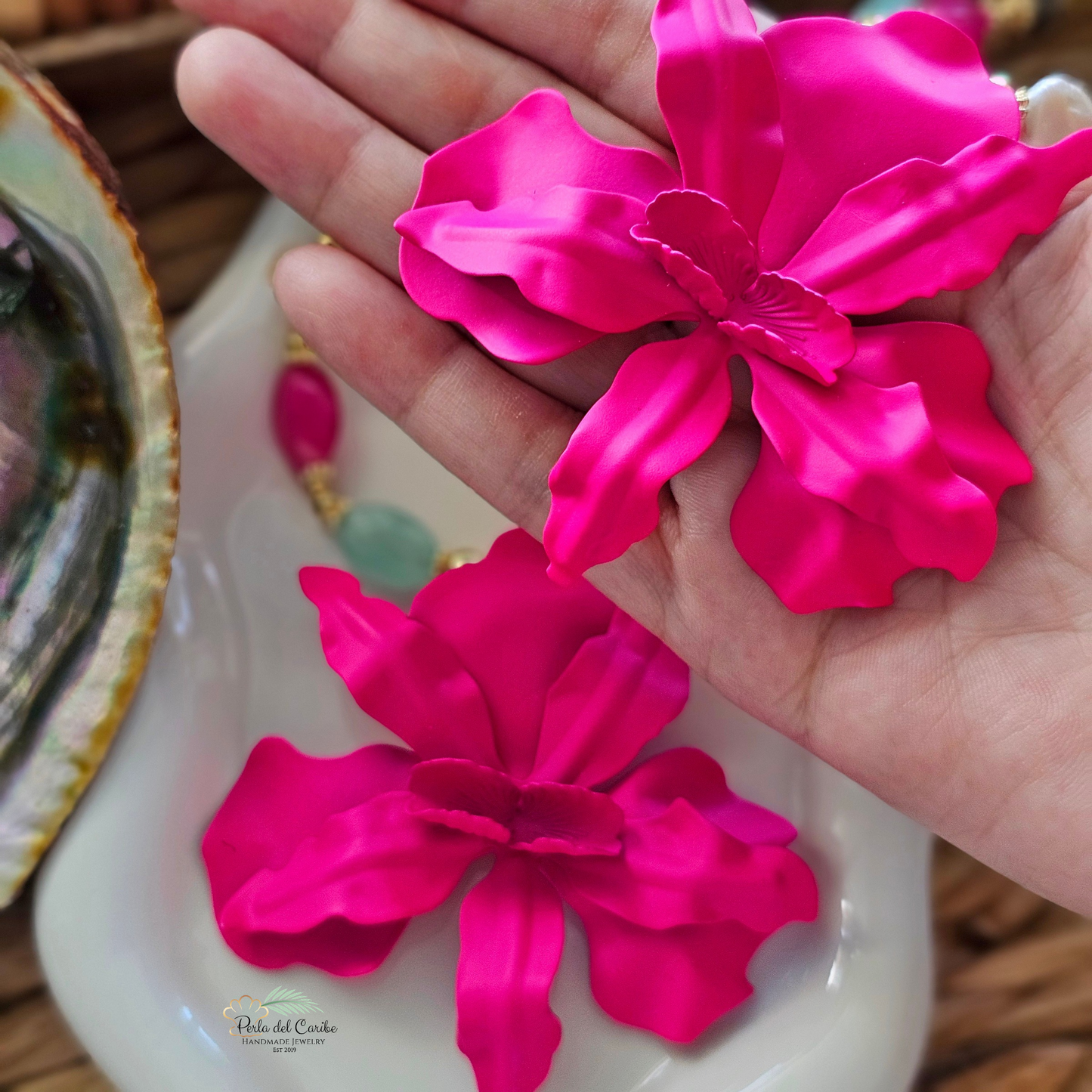 Cattleya Necklace