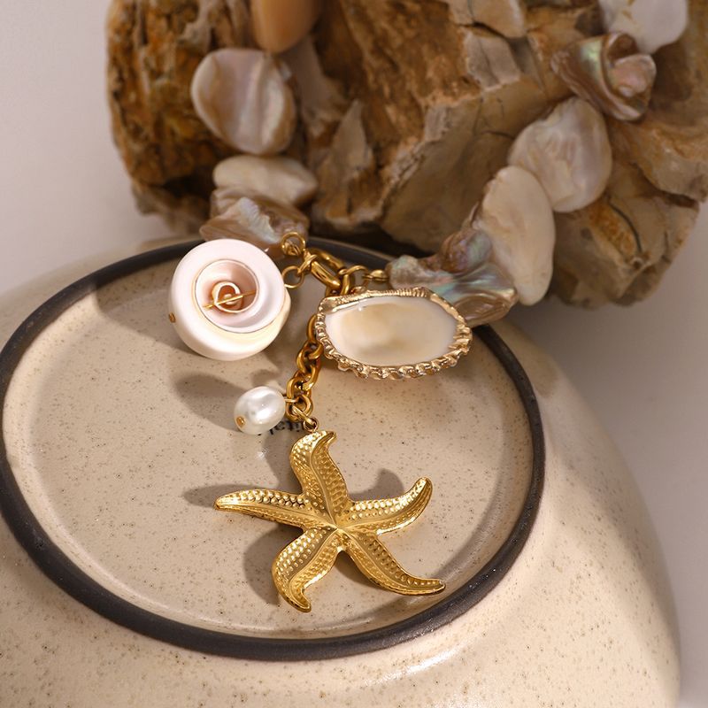 Shelly Necklace
