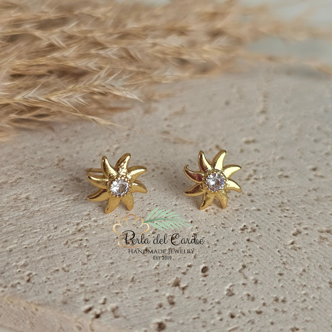 Mini Zirconia Sun Studs