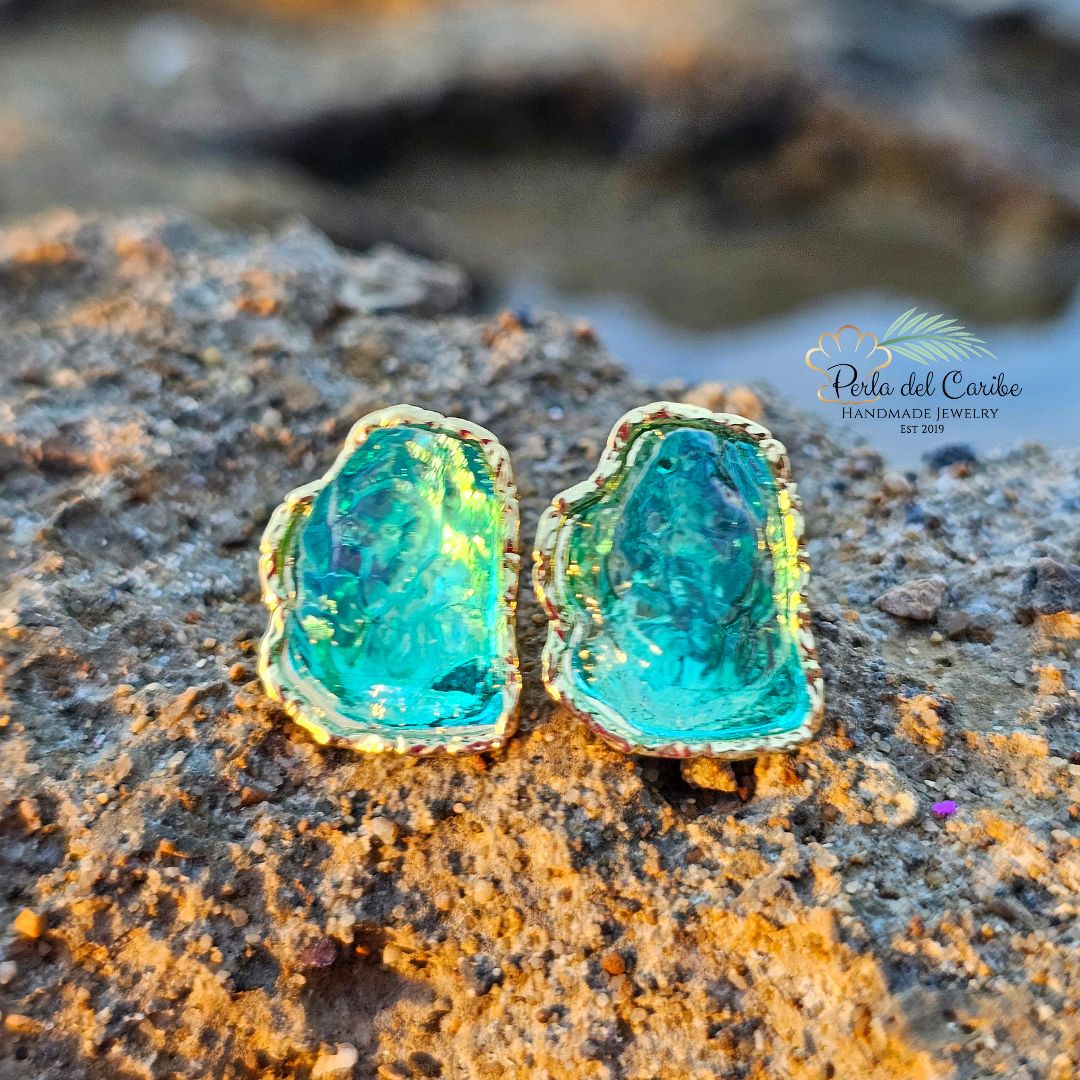 Druzy Stone Studs