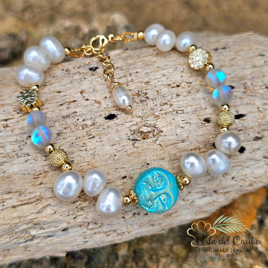 Moonlight Pearl Bracelet