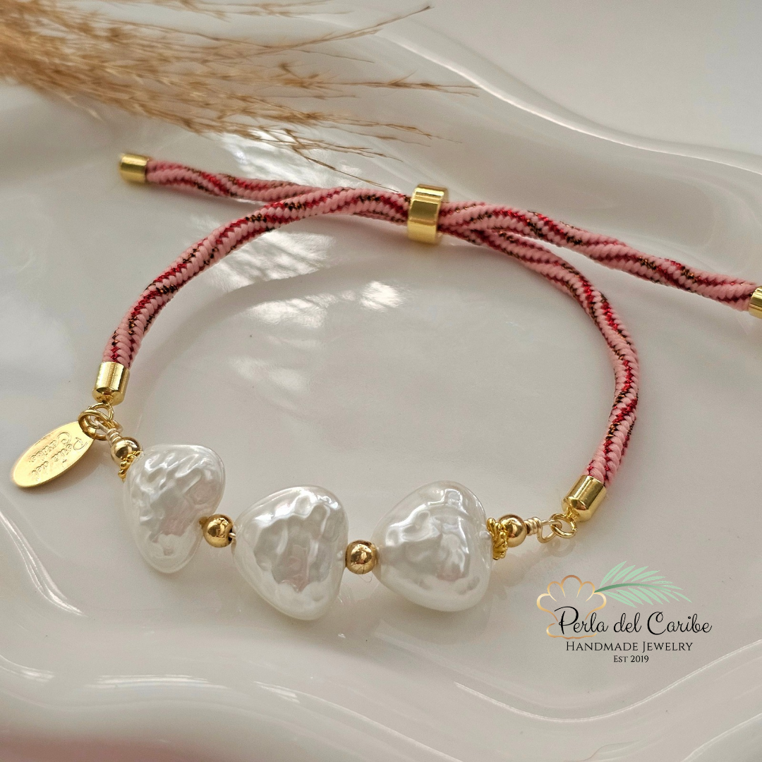 3 Heart Pearls Adjustable Bracelet