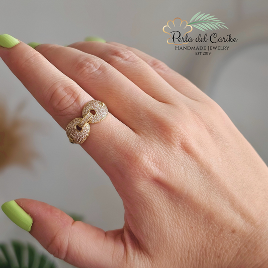 Oval Zirconia Ring