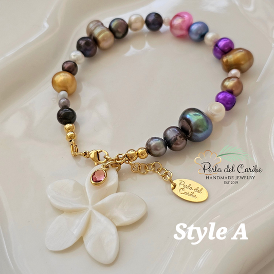 Mixed Pearls and Flower Bracelet