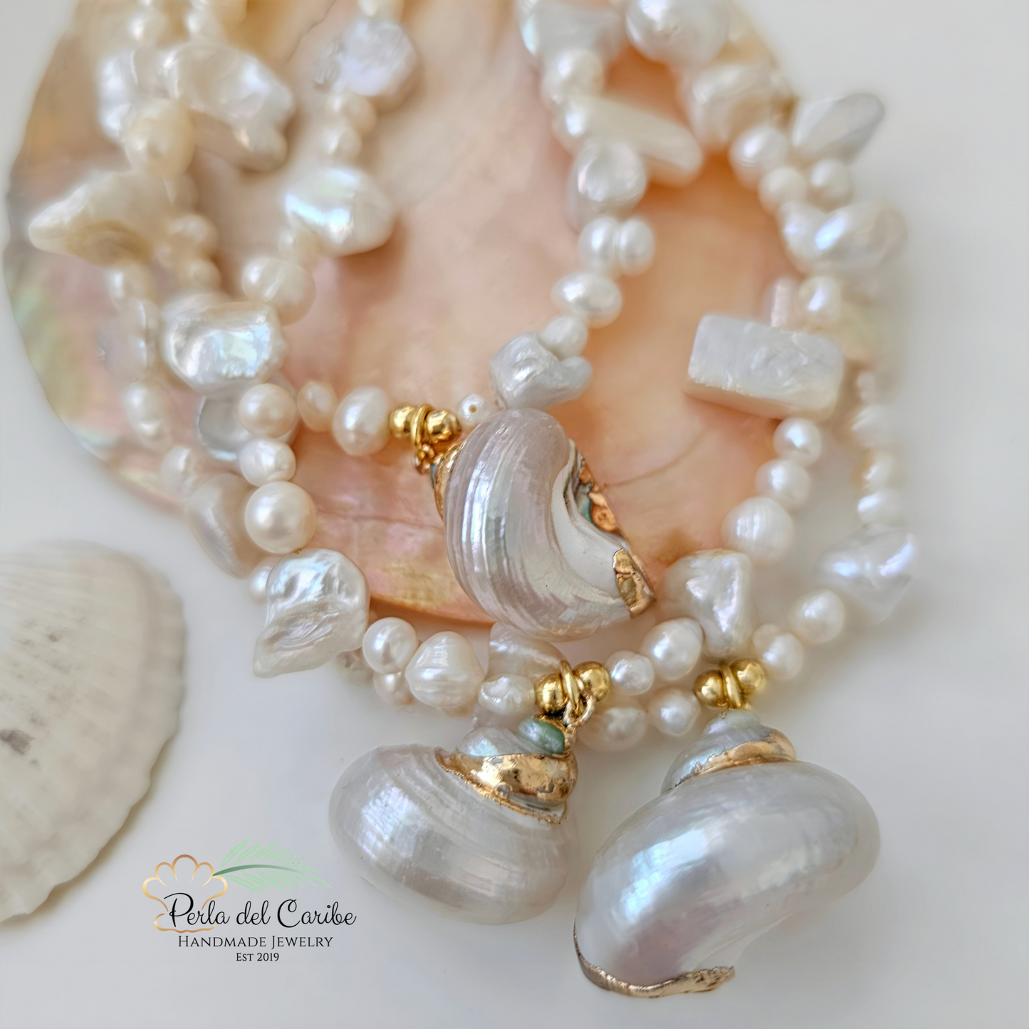 Venus Pearl Necklace