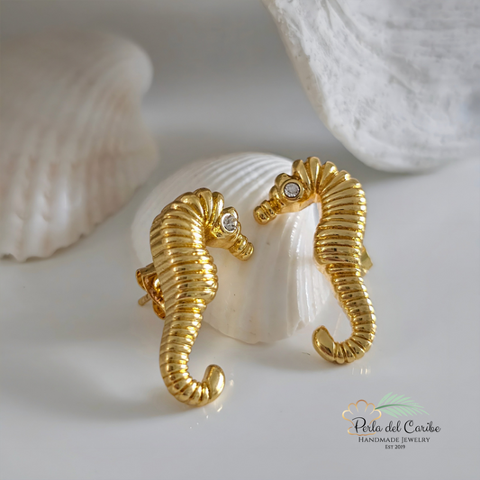 Seahorse Studs