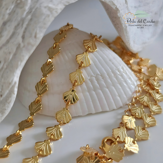 Clam Choker Gold