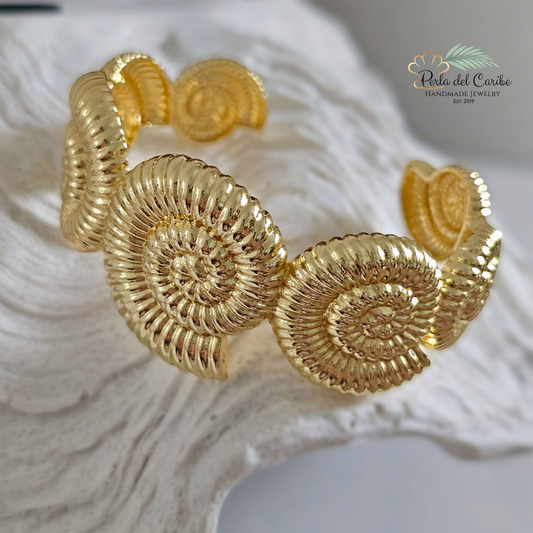 Snail Gold-Plated Bangle