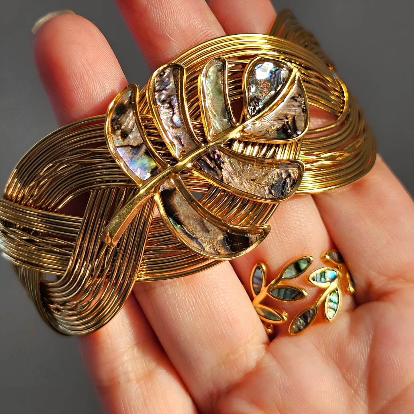 Abalone Shell Monstera Bangle