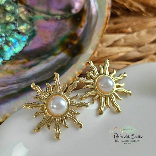 Sun Pearl Studs