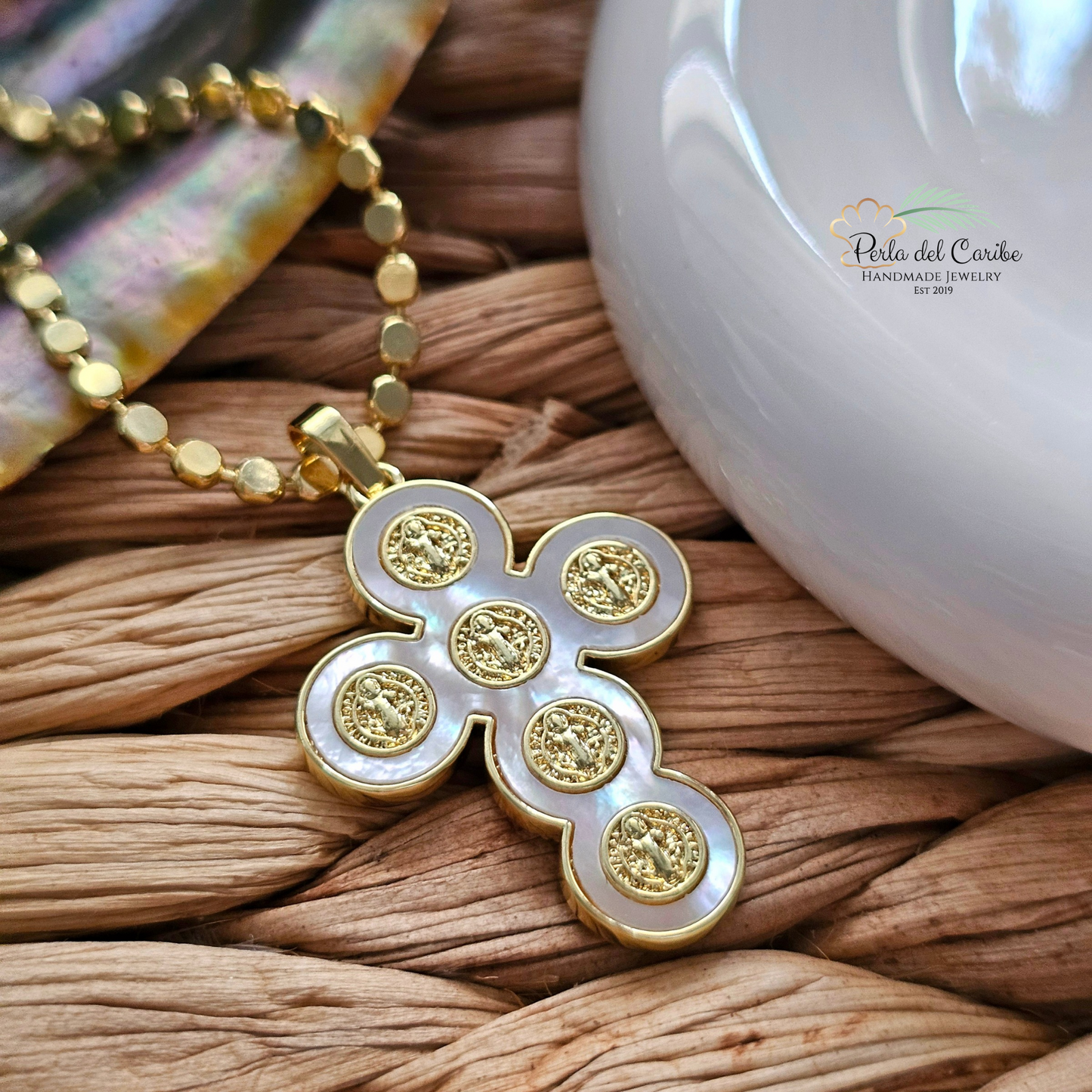 San Benito Madre Perla Chain