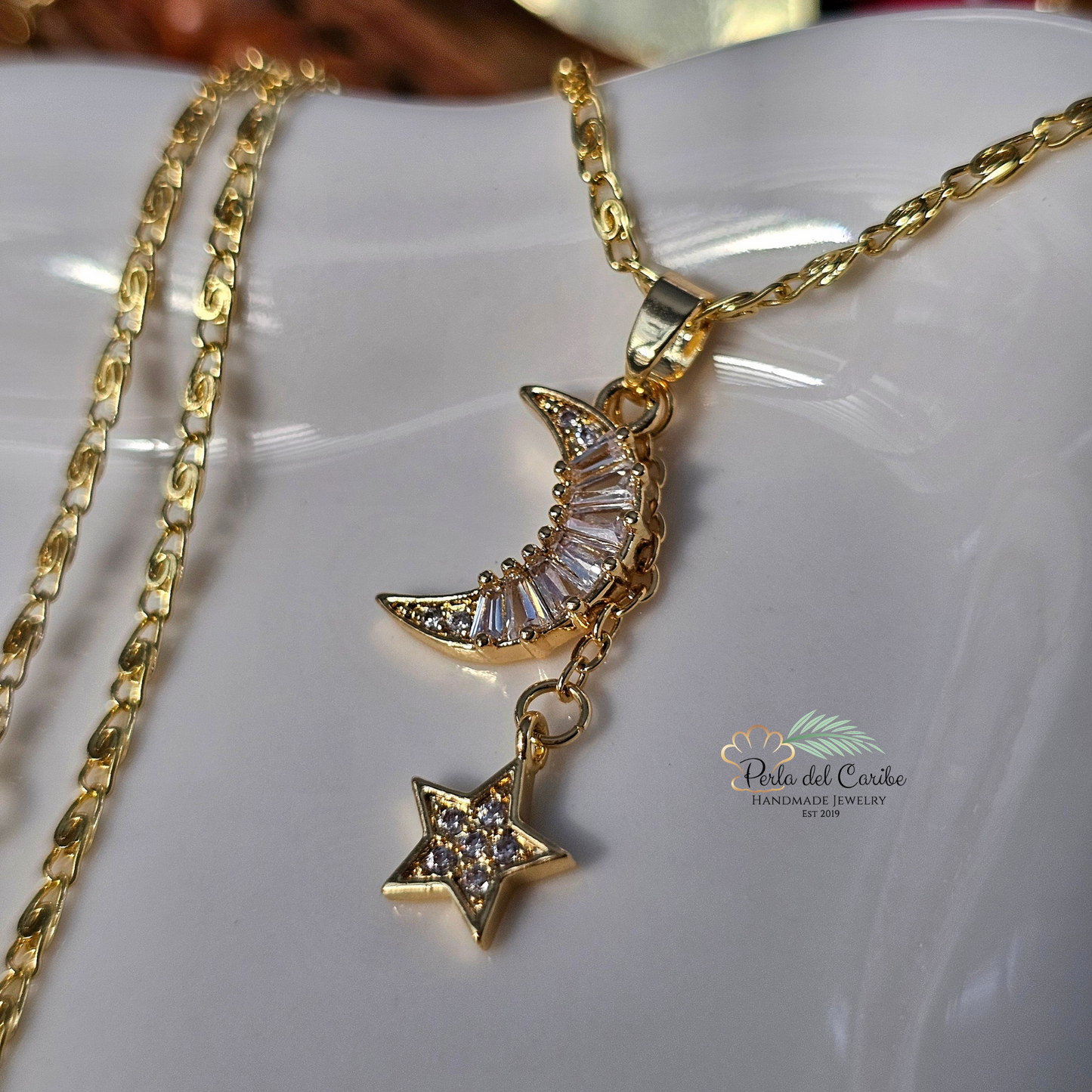 Moon & Star Zirconia Chain
