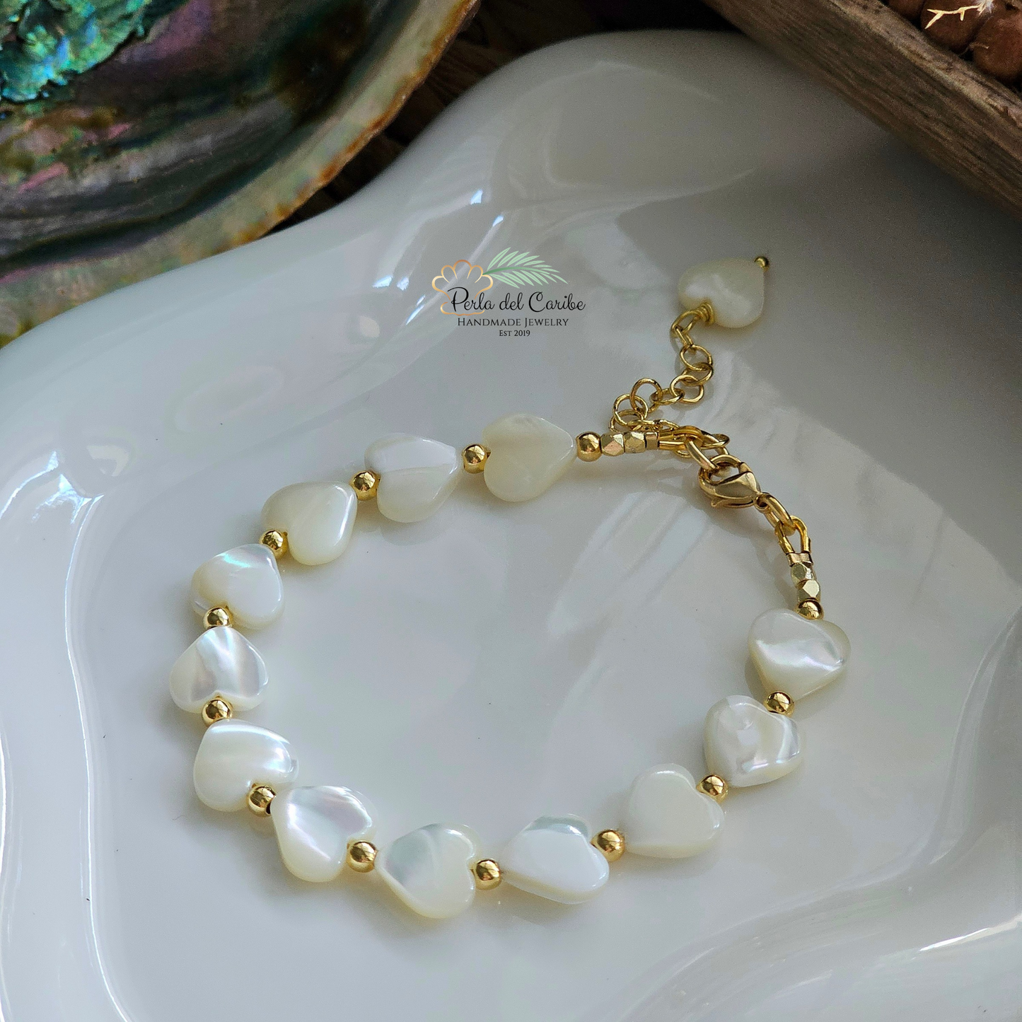 Madre Perla Heart Bracelet