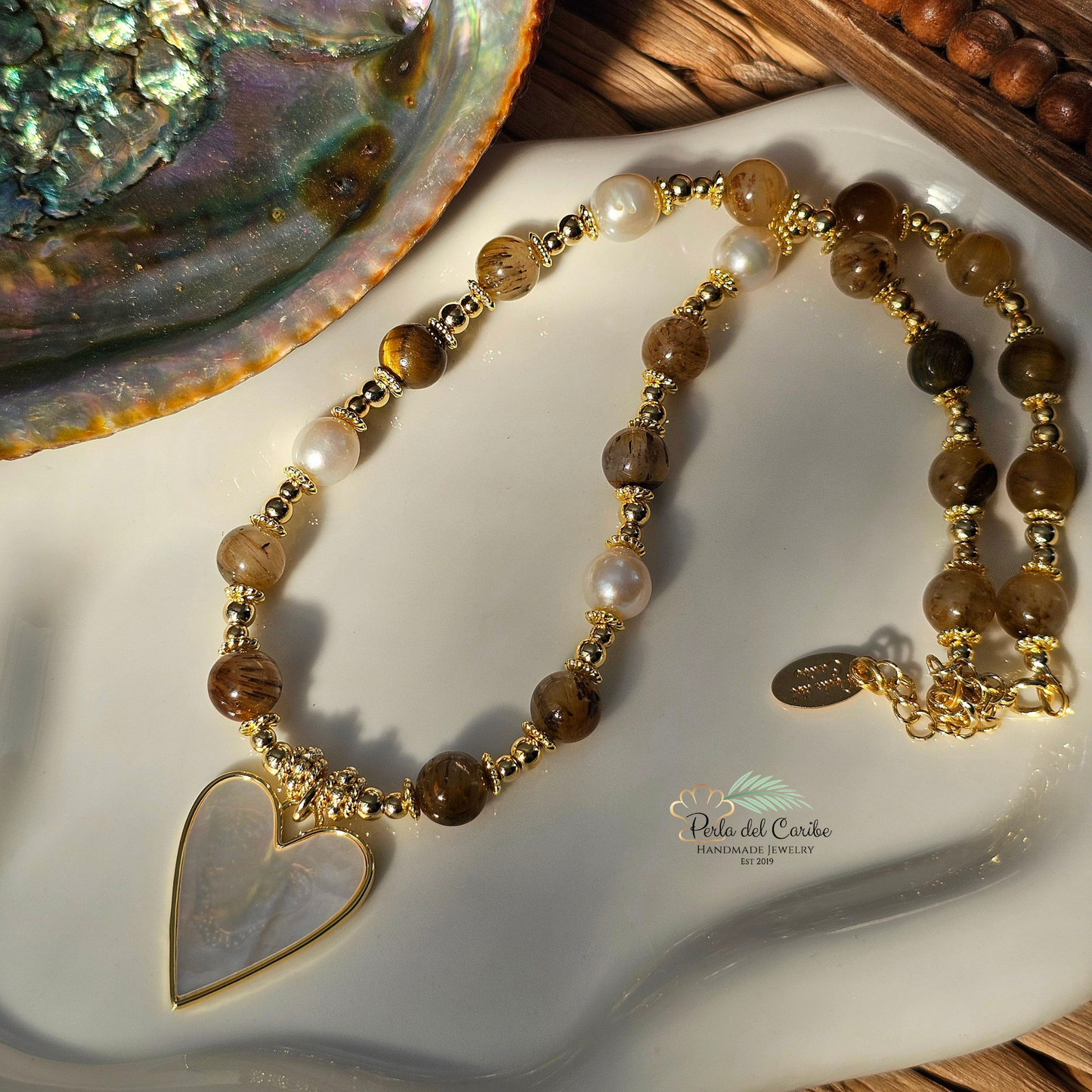 Madre Perla Heart Necklace