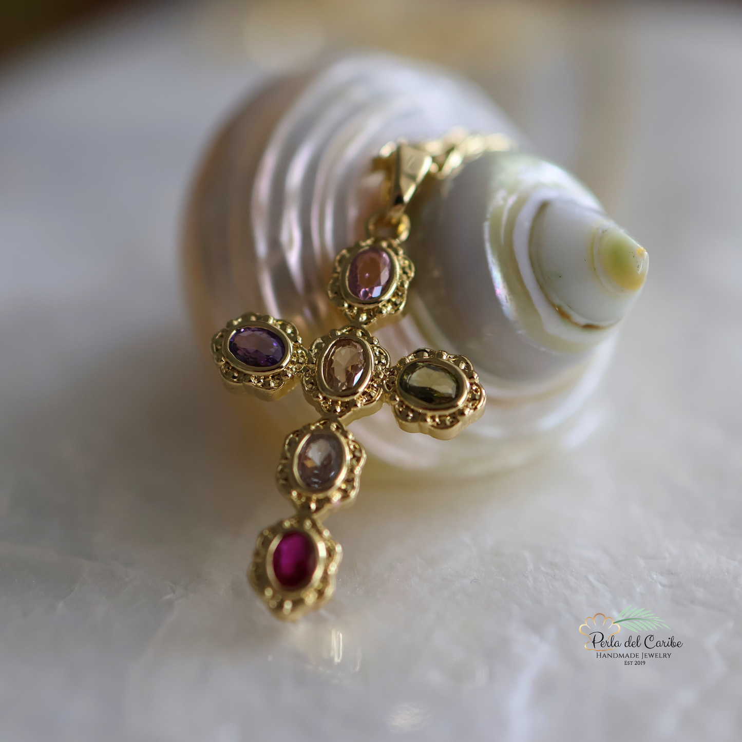 Cross Multicolor Chain