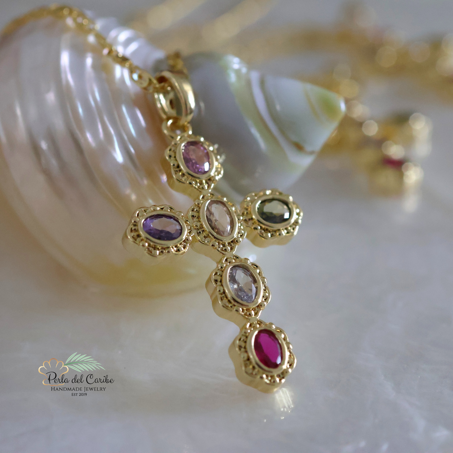 Cross Multicolor Chain