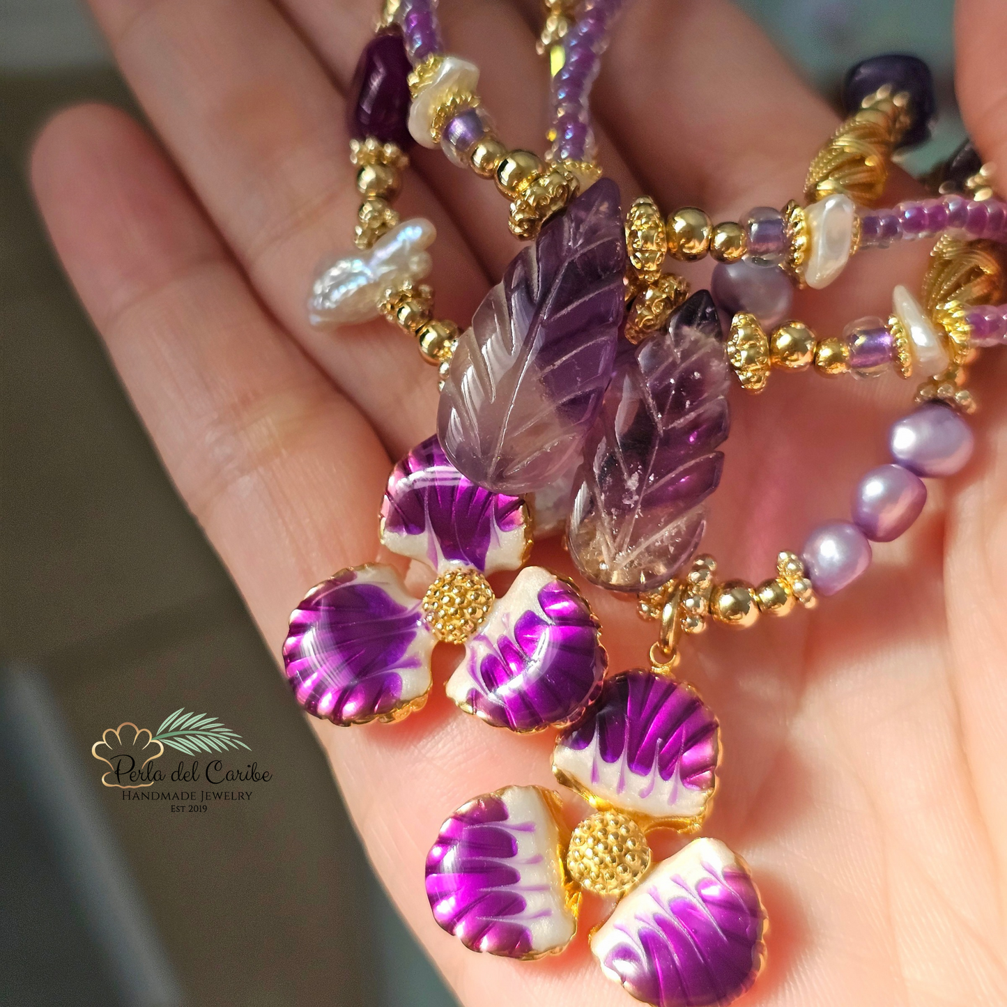 Amatista Leaf Choker Necklace