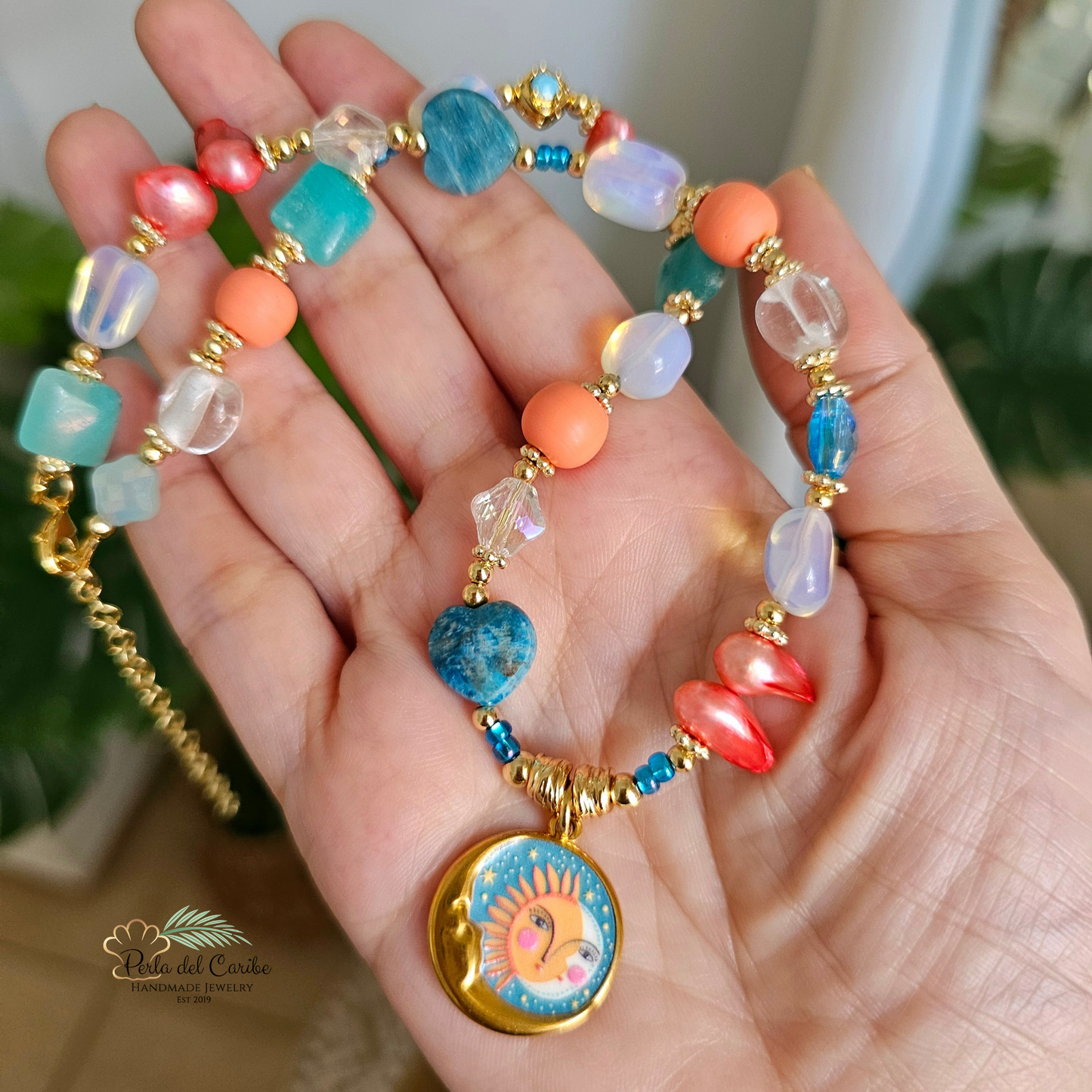 Eclipse Lunar Neclace