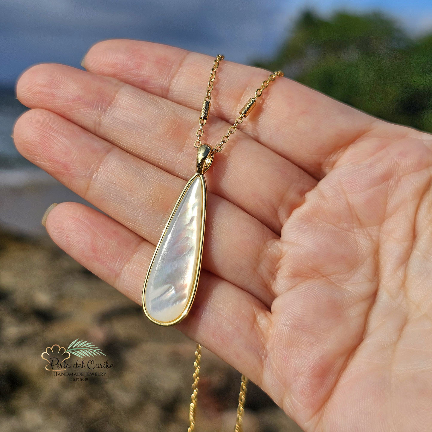 Madre Perla Drop Chain