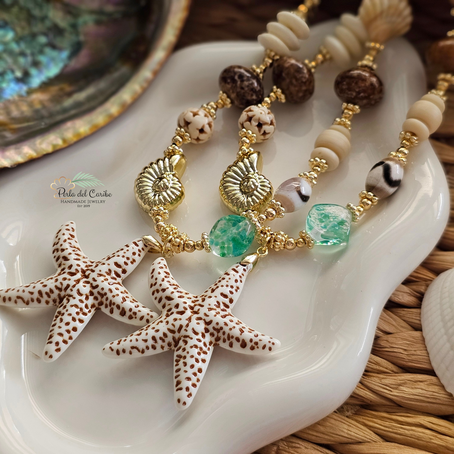 Buyé Necklace