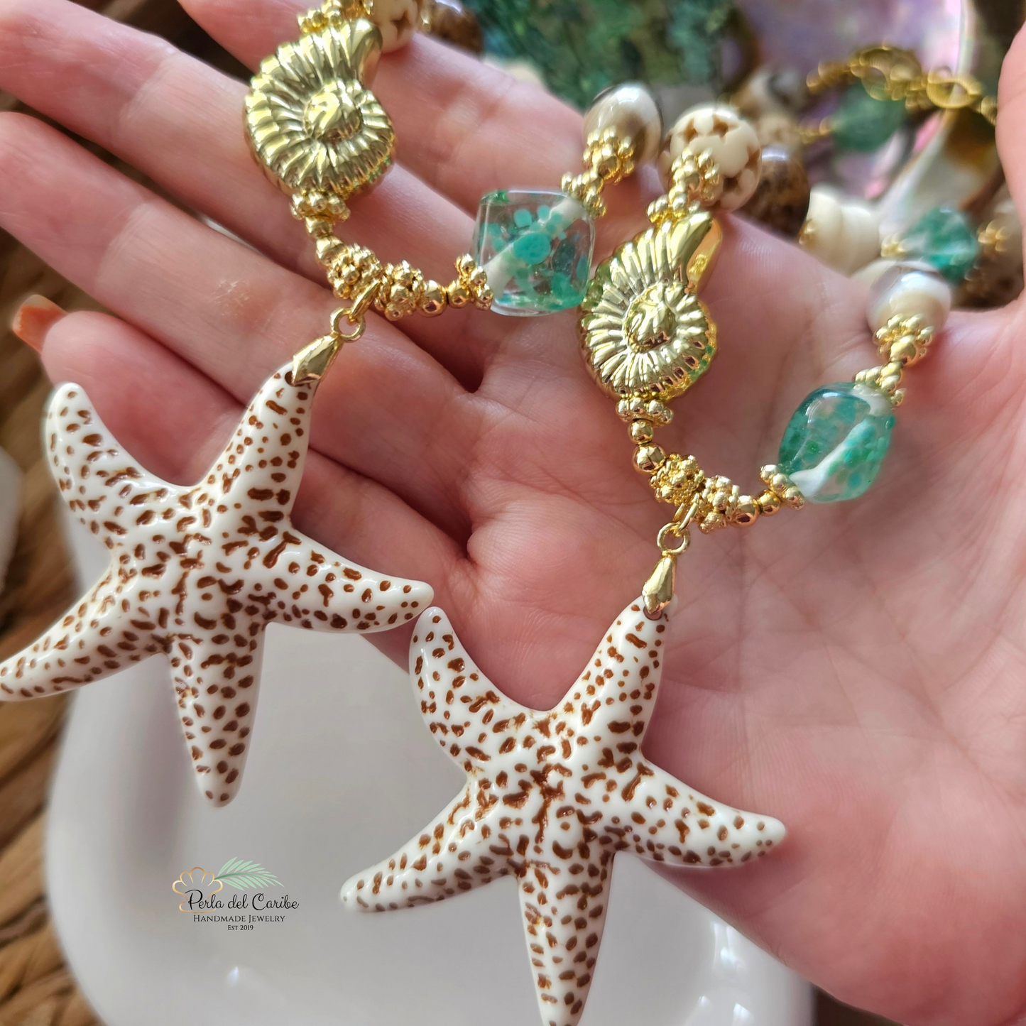 Buyé Necklace