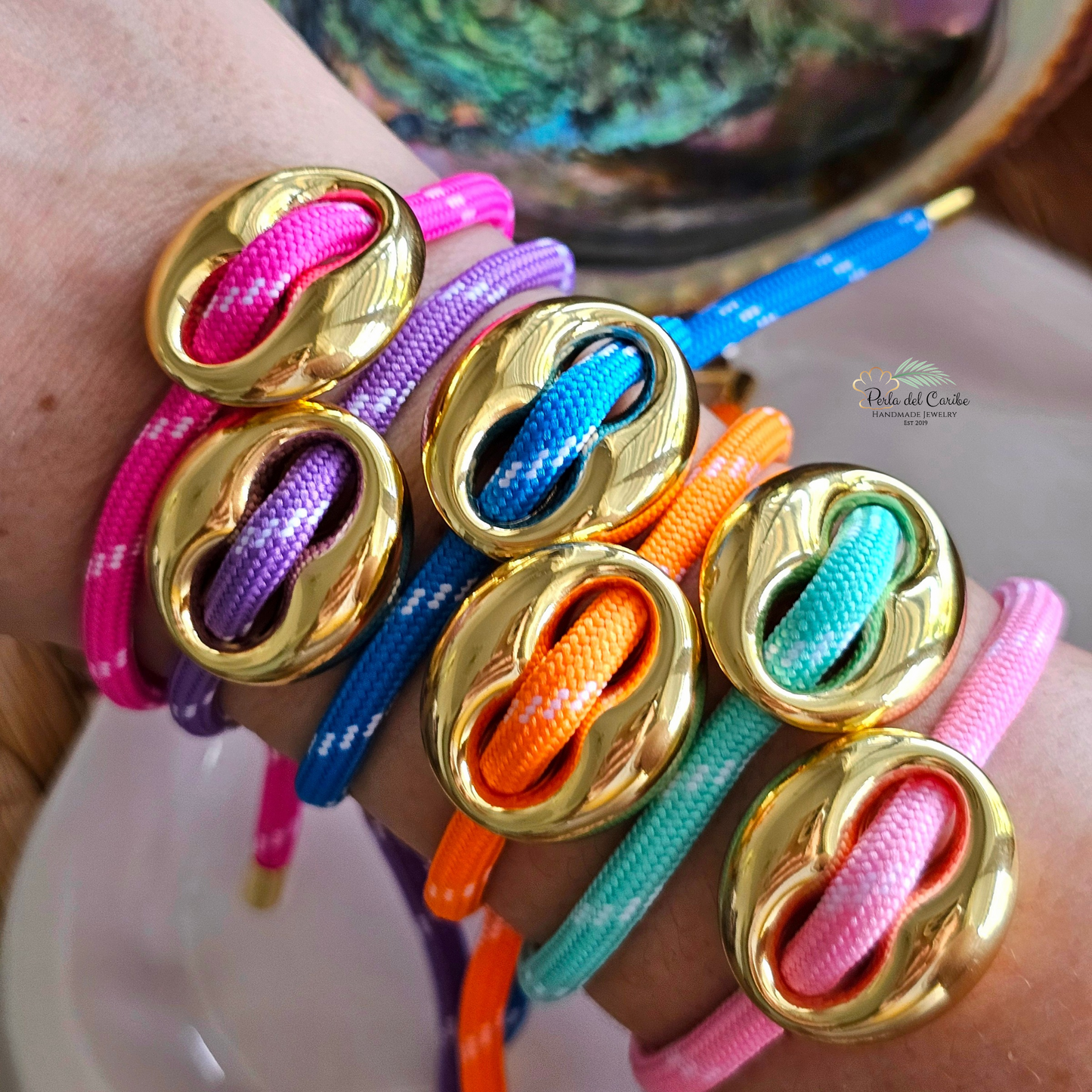 GG Paracord Bracelets