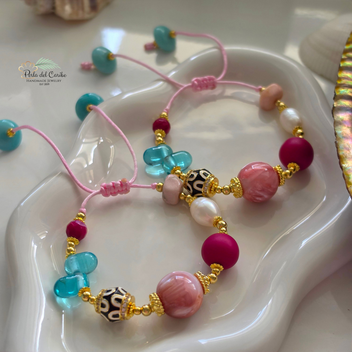 Madre Perla Tibetan Bracelet