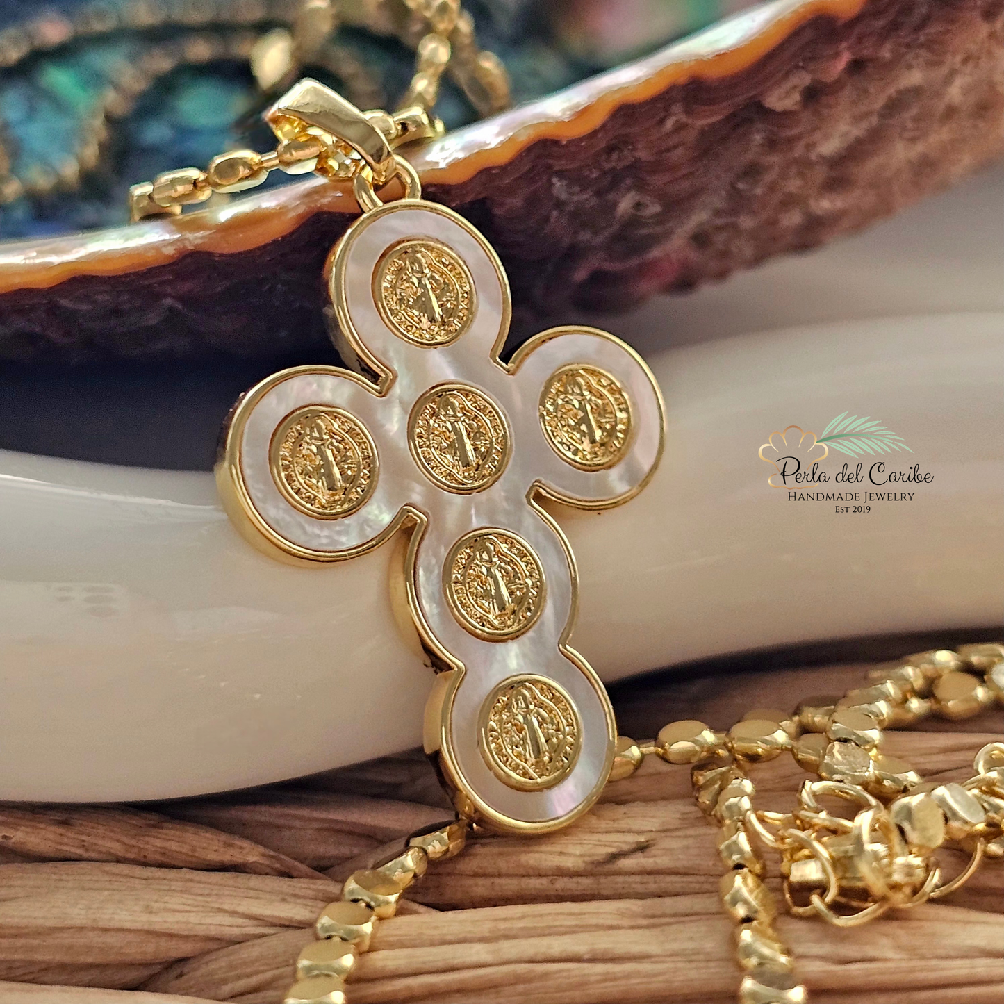 San Benito Madre Perla Chain